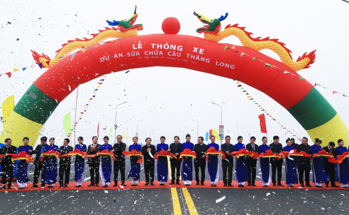 Lễ thông xe cầu Thăng Long sau gần 5 tháng sửa chữa